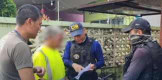 La búsqueda de un pistolero celoso que duró dos décadas termina con la detención del fugitivo en Phuket tras asesinar a su esposa.