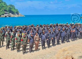 Minister leidt operatie om Nui Beach in Phuket terug te winnen