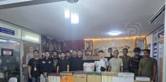 Police Raid Uncovers Massive Cache of Smuggled Cigarettes in Wichit