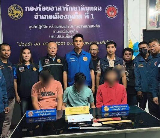 Nachtelijke operatie in Chalong onthult drugs en illegale wapens