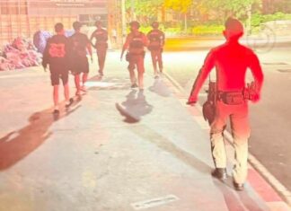 Un adolescente è stato ferito a colpi d'arma da fuoco e un altro è rimasto ferito in un attacco tra bande a Patong Beach.