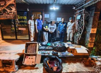 Three People Arrested with 600,000 Baht in Illegal Cigarettes Seized in Thalang