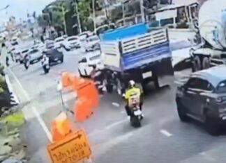 Un altro incidente su una strada in costruzione a Phuket ha causato la morte di una bambina di 8 anni.