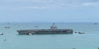 กลุ่มเรือบรรทุกเครื่องบินโจมตีอับราฮัมลินคอล์นเดินทางถึงประเทศไทยแล้ว