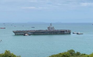 กลุ่มเรือบรรทุกเครื่องบินโจมตีอับราฮัมลินคอล์นเดินทางถึงประเทศไทยแล้ว