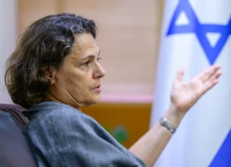 Ambasador Izraela wzywa do poszanowania tajskich zwyczajów po protestach