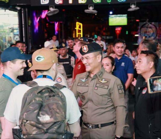 Phuket entsendet 150 Einsatzkräfte zur Verstärkung der Sicherheitsmaßnahmen und zur Verkehrsregelung während des Besuchs der US-Marine. 11