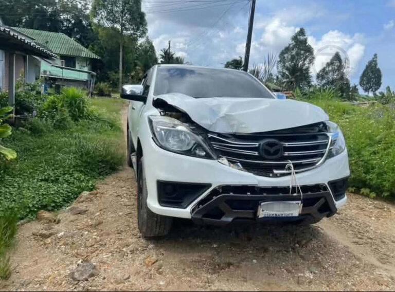 ACTUALIZACIÓN: El conductor se entrega tras atropellar mortalmente a dos turistas alemanes en Khao Lak.