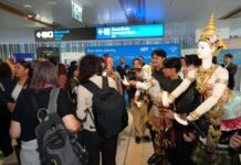 Principaux titres de l'actualité thaïlandaise de la semaine dernière : La Thaïlande envisage une nouvelle taxe de départ de 1 000 bahts, et plus encore