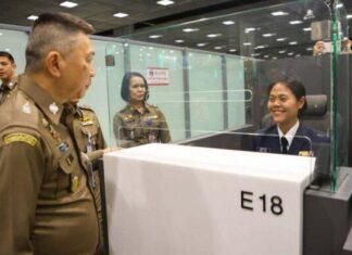 Les agences de voyages thaïlandaises demandent au ministère des Finances de reporter sine die la taxe de départ aérienne proposée de 1 000 bahts. S__4686282_0-696x391-1